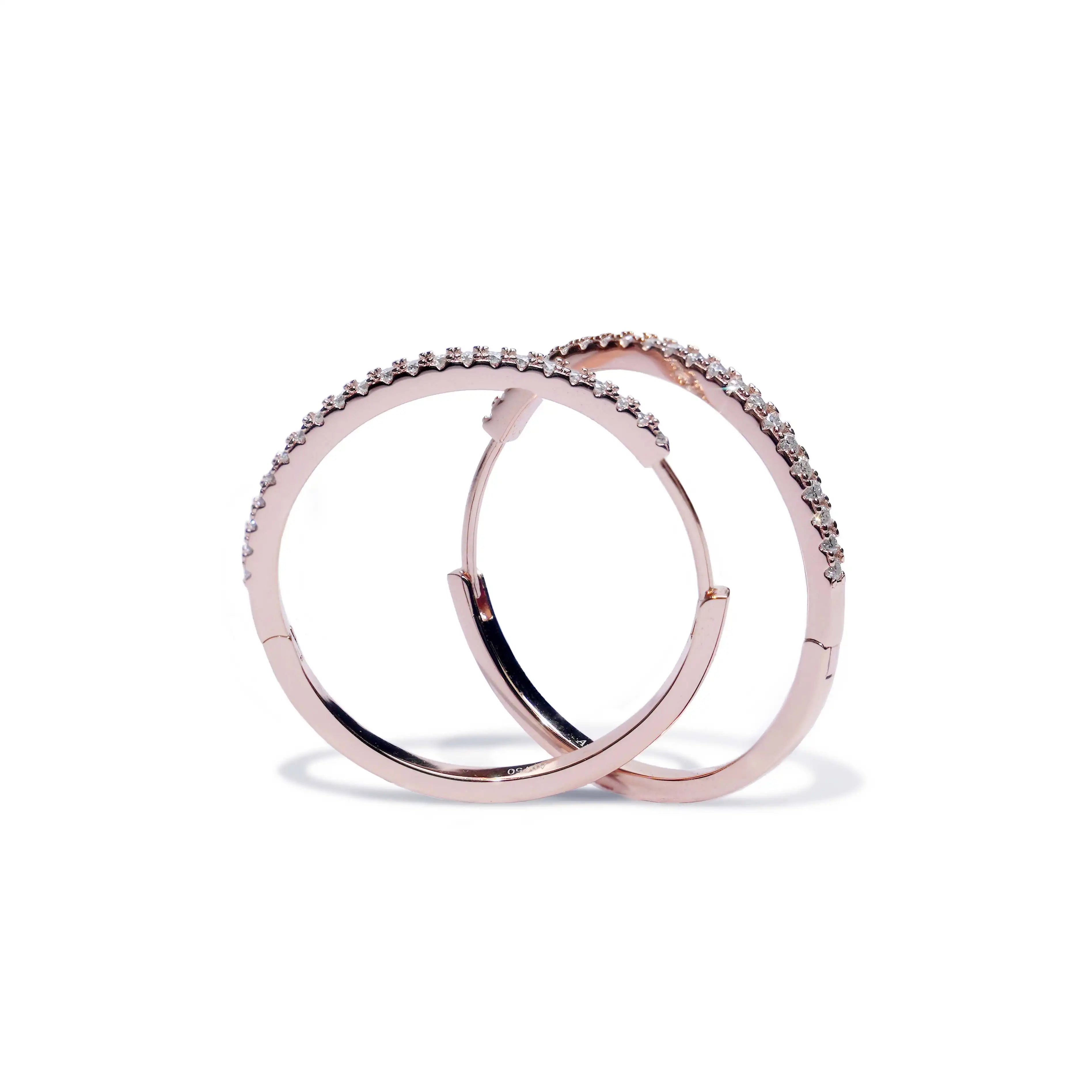 Glint-Moissanite-18K-Gold-Earrings-E12